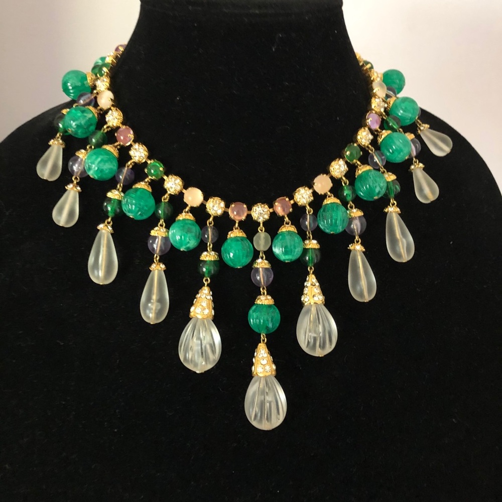 Beautiful Carlo Zini Necklace